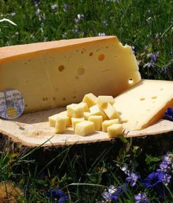 Milder Bregenzerwälder Bergkäse