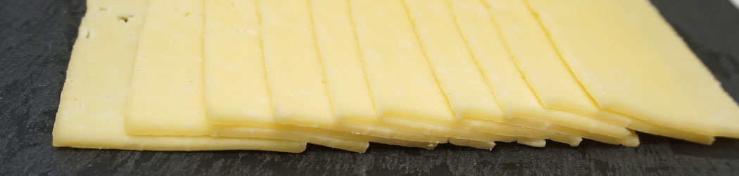 Rehmer Raclette (Racklett) Käse - mild - fertig geschnitten 7 Raclette mild aus Heumilch
