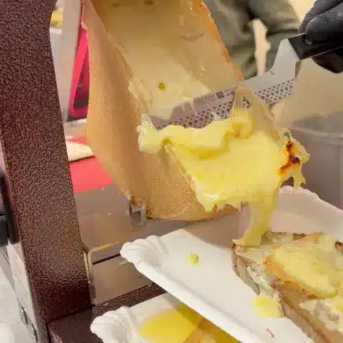 Louis Tellier Kaesekeller Test mit Mitarbeitern bei uns im Käsekeller
