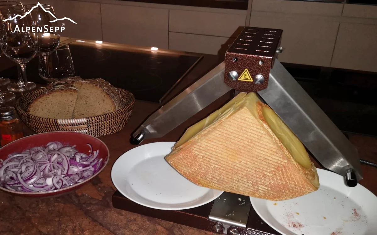 Louis Tellier Raclette Grill | Tischgerät für Zuhause mit Käselaib