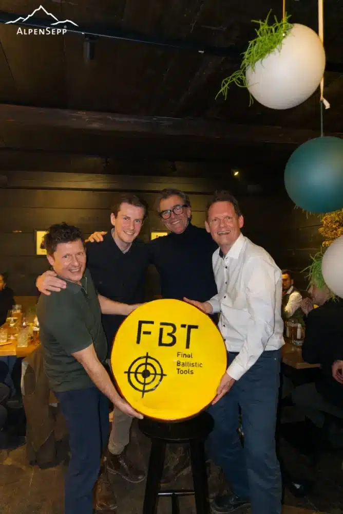 Bergkäse Käselaib mit Firmenlogo | Für Feiern, Hochzeiten, Events uvm.
